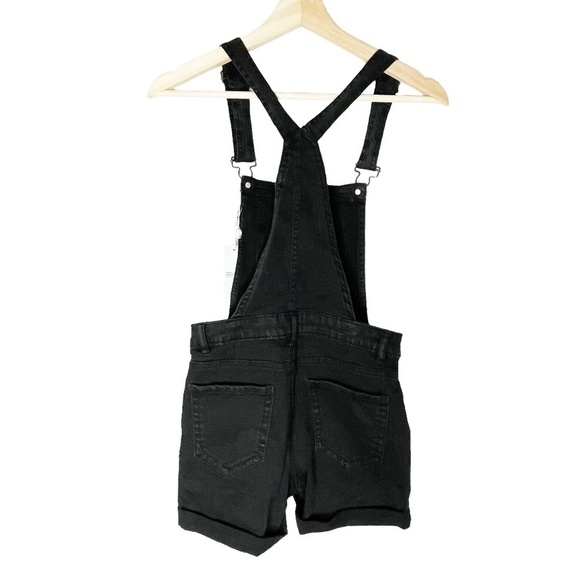 Black Denim Overall Short 🖤 - Picture 2 of 10